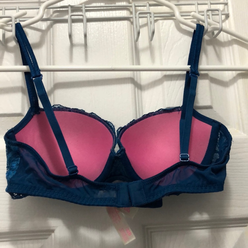 Lace push-up bra - Picture 2 of 3